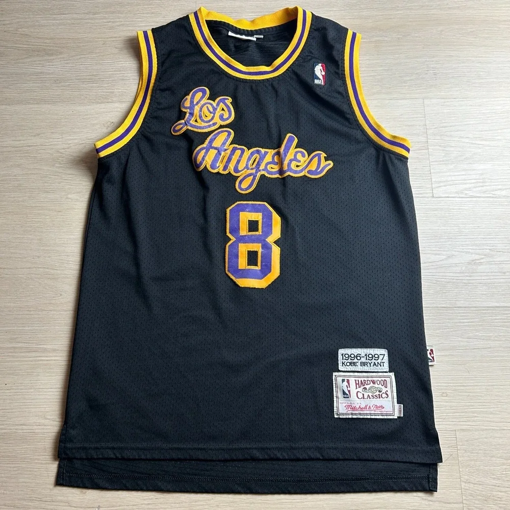 Mitchell & Ness Kobe Bryant #8 Lakers Jersey Mens 44 Large Black 1996-1997 HWC